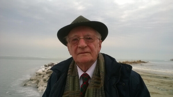 Dr. Oláh Vilmos