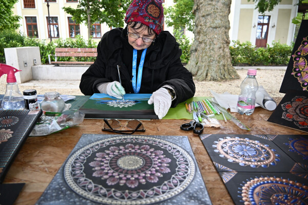 Tizenöt festő Siófok legfestőibb pontján