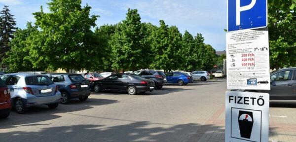 Parkolásirend-változás!