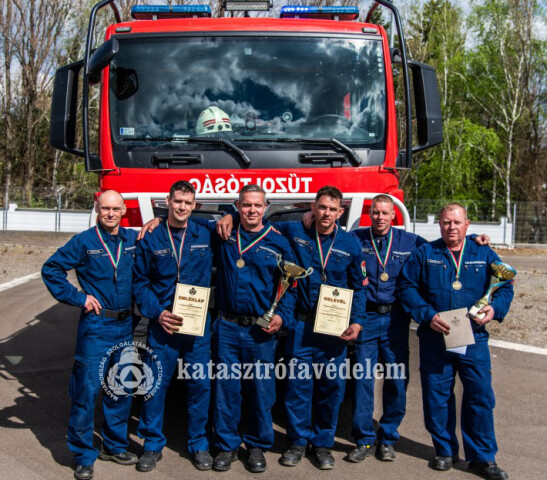 Műszakimentő versenyt nyertek a siófoki tűzoltók