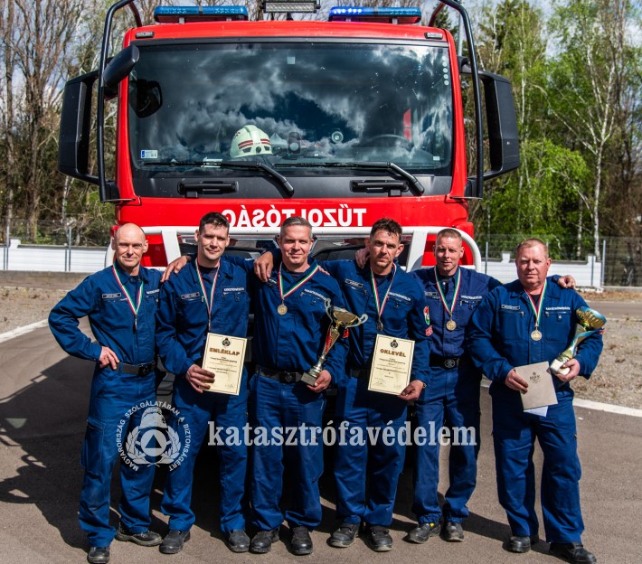 Műszakimentő versenyt nyertek a siófoki tűzoltók