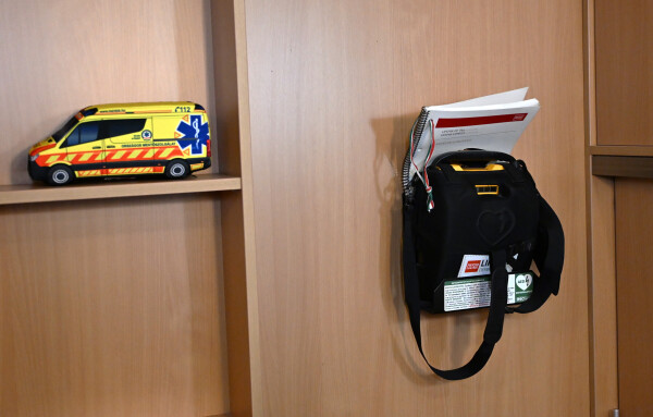 Defibrillátorok az intézményekben